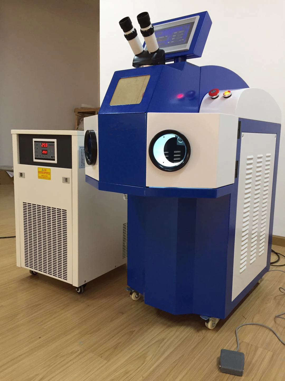 Золотые и серебряные ювелирные изделия лазерный сварочный аппарат цена