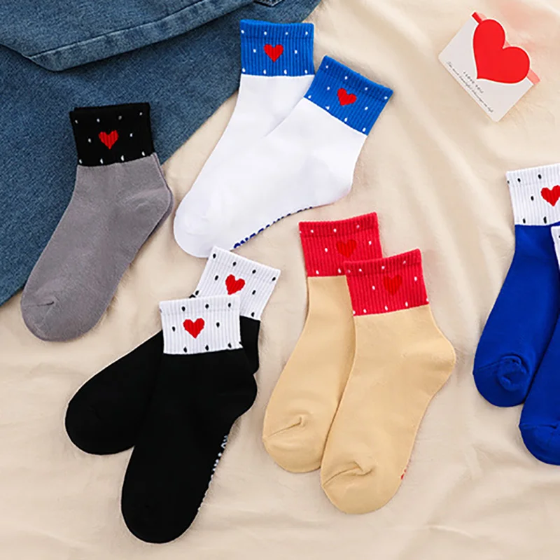 Женские носки с красным сердцем милые Простые хлопковые для колледжа новинка