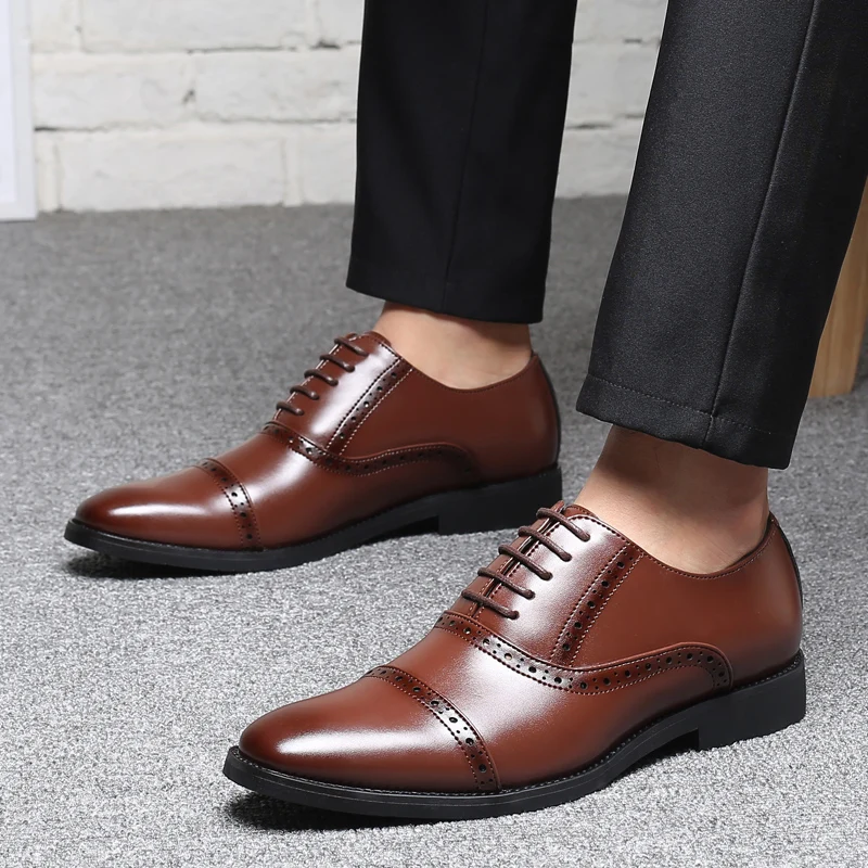 

2020 New Men Leather Shoes Formal Business Men Oxfords Shoes Men's Flats for Party Wedding Men Wedding Shoes ZH100466