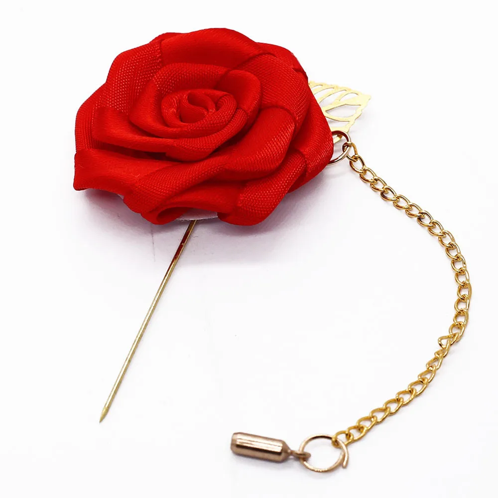 Простые атласные розы цвета слоновой кости с цветочным рисунком свадебная