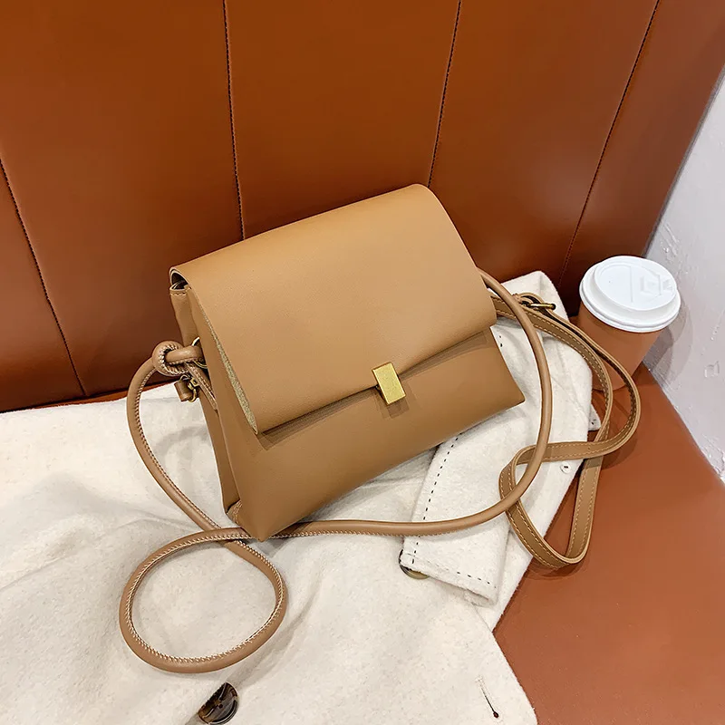 

Simple retro trendy ladies small bag 2021 new fashion solid color single shoulder bag large capacity messenger bag female bag