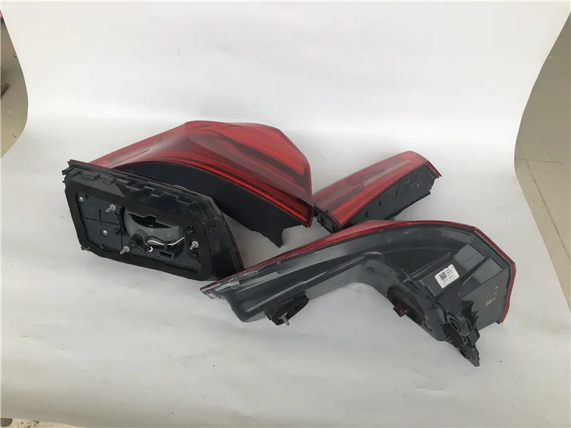 

eOsuns led rear light reverse brake turn signal assembly for BMW 5 series 520Li 525Li 528Li 530Li 540Li G38