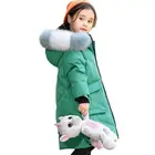 Зимняя куртка из полиэстера для девочек, новинка 2022, утепленная хлопковая одежда в Корейском стиле, повседневная детская одежда средней длины с меховым воротником