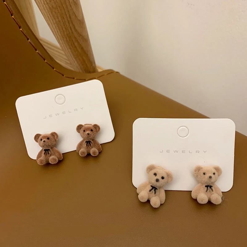 

Cute Creative Animal Felt Wool Little Bee Earrings for Girls Women Children Birthday Gift Lovely Jewelry Pendant Drop Earrings