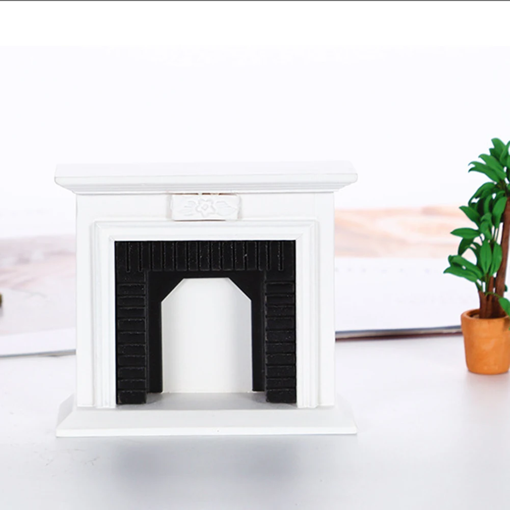 

Миниатюрная деревянная мебель для кукольного домика ручной работы