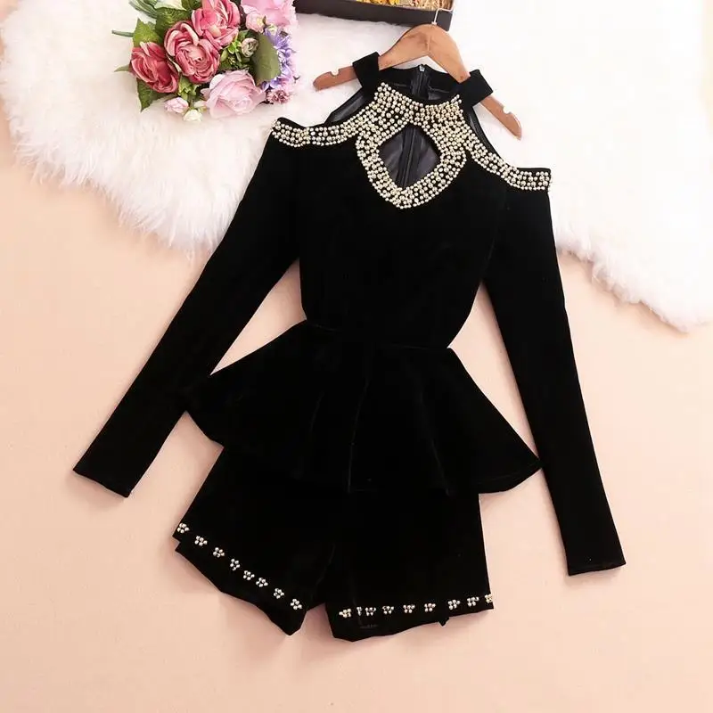 

2021 Spring Autumn 2 Piece Set Women Clothing Beading Office Lady Long Sleeve Crop Top and Short Pants Solid Regular Suit Z193
