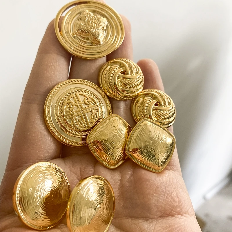 

New Retro Minimalist Gold Color Metal Geometric Irregular Round Buttons Copper Stud Earrings for Women Girl Party Jewellry Gifts