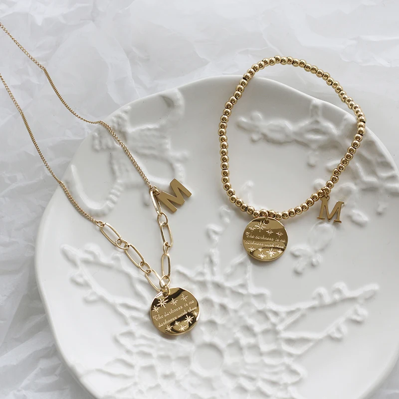 

Stars English Round Jewelry Set M Pendant Woman Small Gold Bead Bracelet Necklace Set Titanium Steel Wedding Party Jewelry Gift