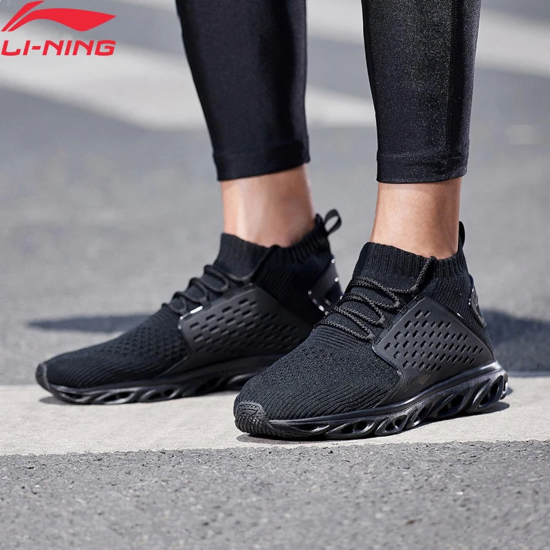 Мужские кроссовки LN ARC Li-Ning дышащие с высоким вырезом и устойчивой подкладкой ARHN045