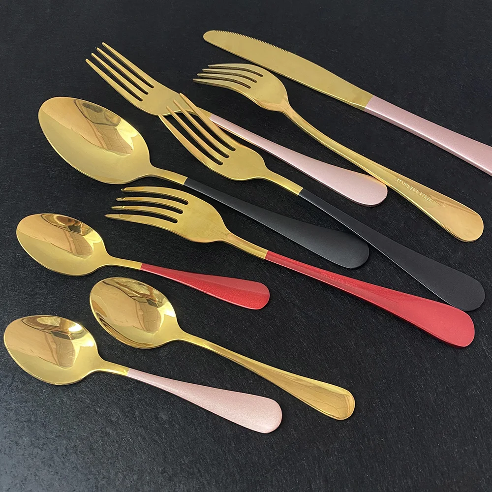 Набор столовых приборов черного и золотого цвета столовая посуда 4 шт. 18/10