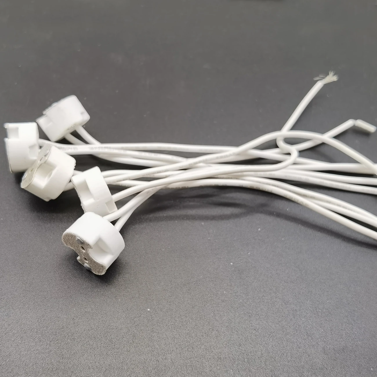 Держатель лампы MR16 MR11 GU5.3 G4 основание для с проволокой керамическая галогенная