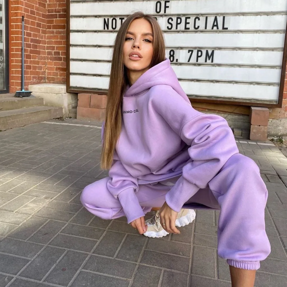 

Autumn Winter Thick Fleece Hoodies Tops and Pants Two Piece Set Women Tracksuit Crop Top Trousers Casual Sportwear Matching Set