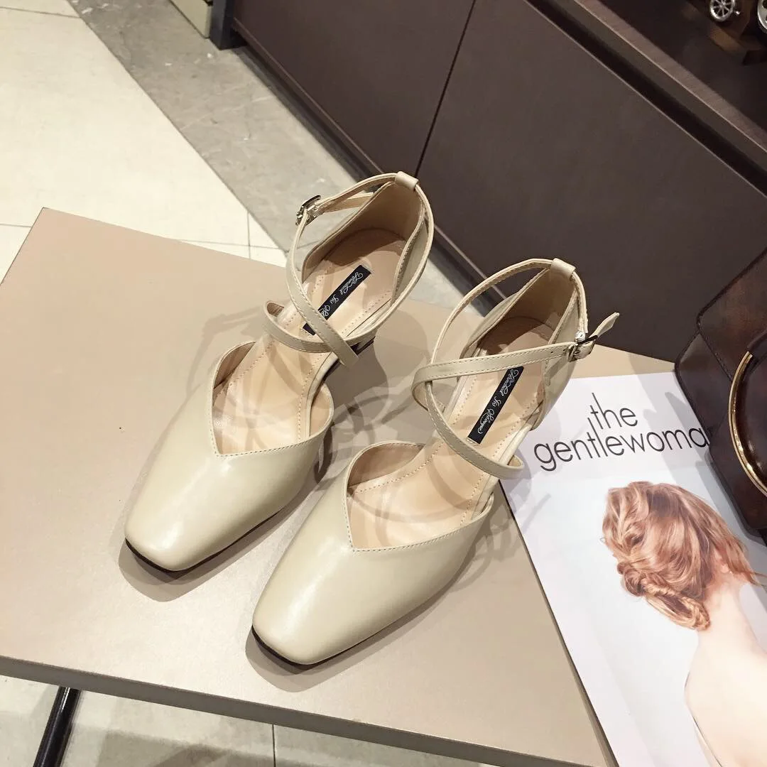 Женские туфли-лодочки обувь с перекрестной шнуровкой и пряжкой Новинка 2019 года