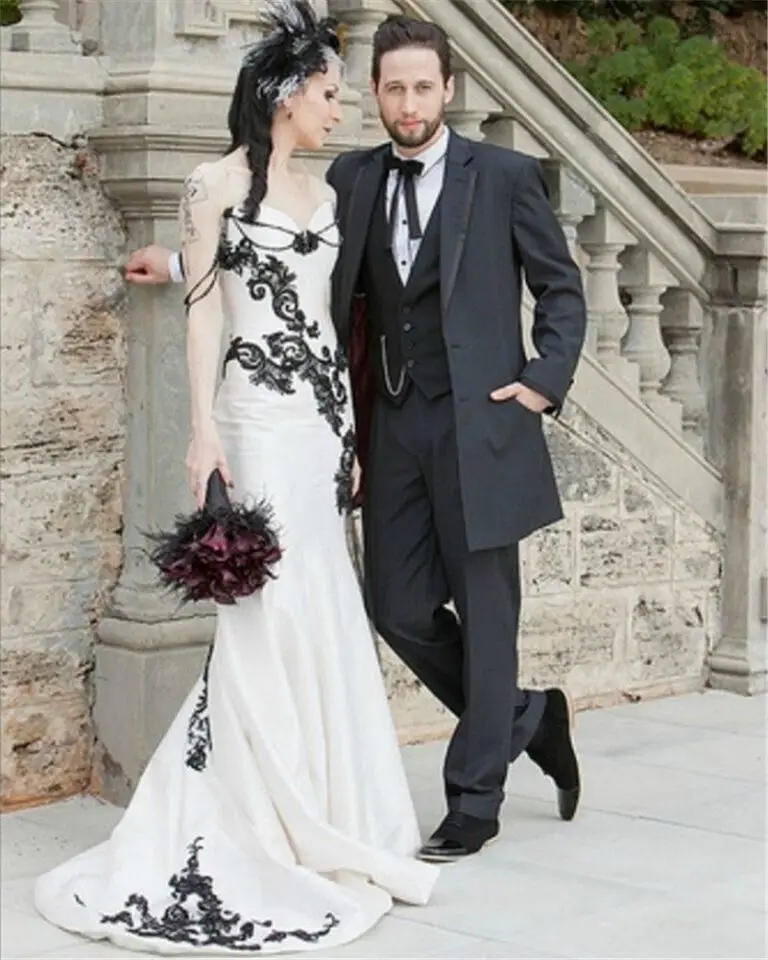 Black Lace And White Satin Mermaid Wedding Dresses Sweetheart Gothic Bridal Gowns Vestidos De Novia robe de mariage | Свадьбы и