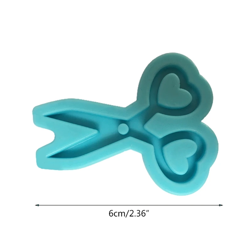 

DIY Love Heart Mini Scissors Epoxy Resin Mold Keychain Pendant Silicone Mould