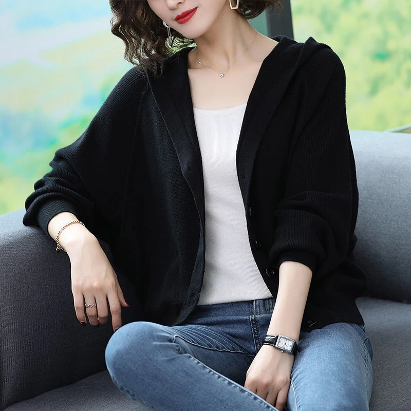 

Loose Short Hooded Cardigan For Women Batwing Sleeve Single Breasted Sweatshirts Plus Size Korean Style Knitwear Coat Female
