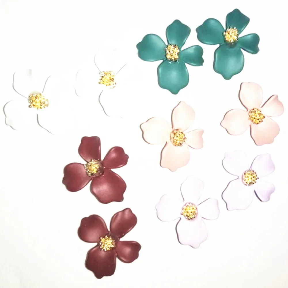 Новые изысканные серьги в виде цветов корейские личные характерные с жемчугом и