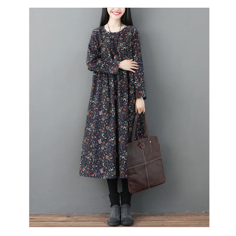 Винтажное весенне осеннее женское вельветовое платье со стоячим длинным рукавом