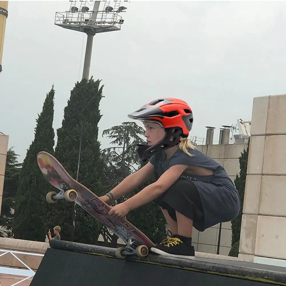 

Children Riding Helmet Adjustable Safe Skateboard Helmet