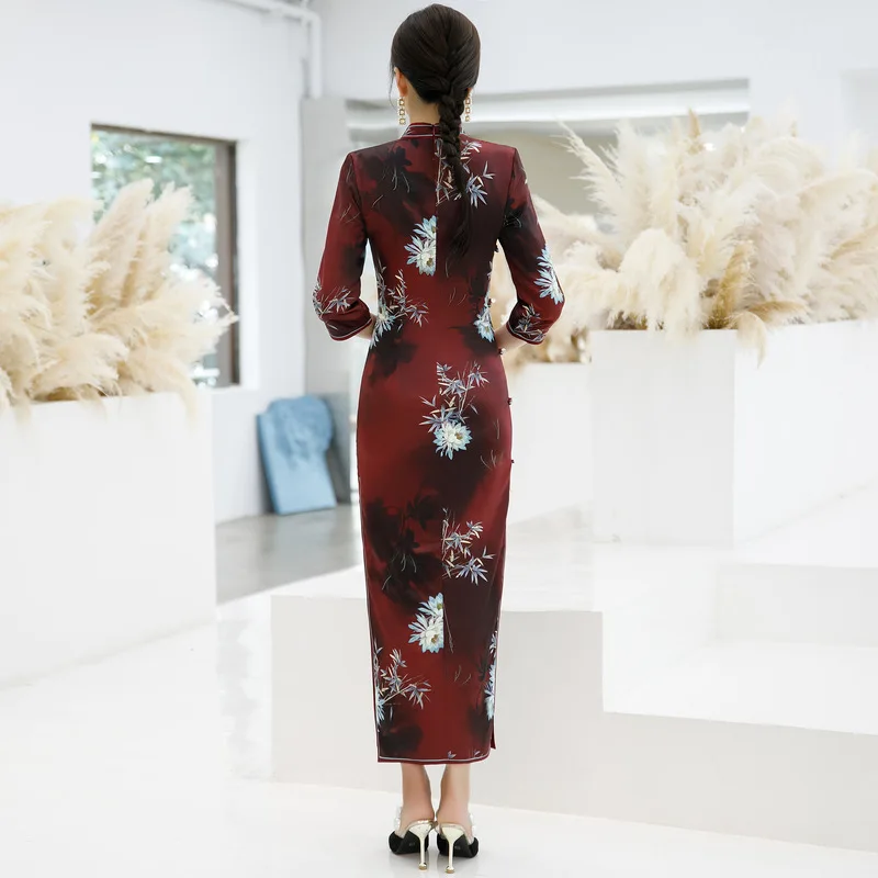 Бордовое длинное платье Ципао с высоким разрезом воротник стойка рукав три