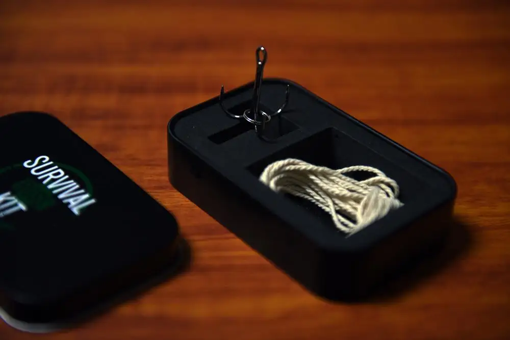 Крюк Эрика Росса (мерцающий + учение) магии крупным планом реквизит ментализм