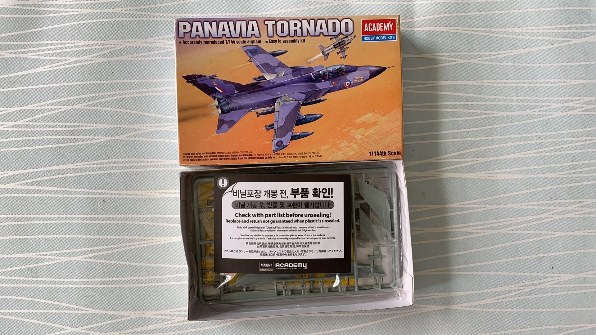 Академия 4431 1/144 Panavia Tornado набор пластиковых моделей| |