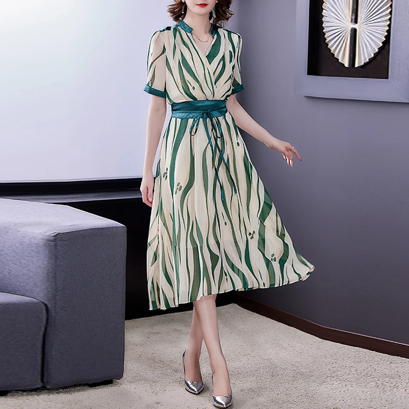 

COIGARSAM 3XL Plus Size Striped Women dress New Summer Dresses Red Green 9130