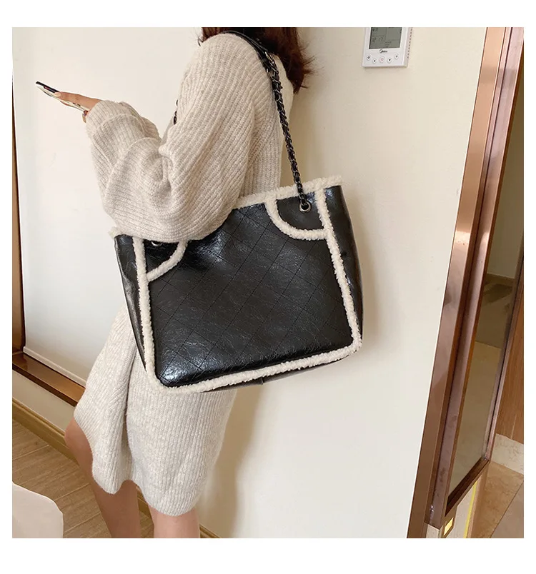 Сумка на плечо из овечьей шерсти Женская вместительная модная черная сумочка