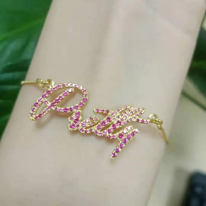 Позолоченный полностью розовый браслет с именем из циркония 18 карат