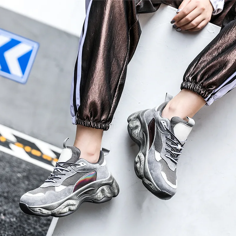 Обувь для папы женская обувь с фланцем увеличивающая рост коллекция 2019 года