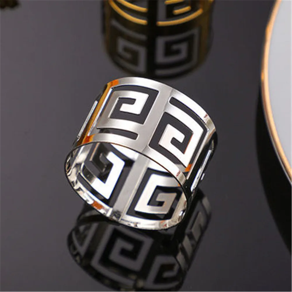 

12 / PCS creative metal napkin buckle hotel banquet tableware table napkin ring jewelry wholesale