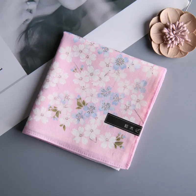 Женский носовой платок впитывающий пот 100% хлопок принт Сакура мягкий и тонкий 45*45