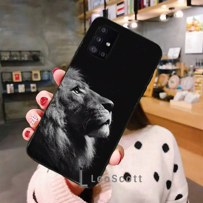

Cartoon black brave beast lion Phone Case For Samsung galaxy S 7 8 9 10 20 edge A 6 10 20 30 50 51 70 note 10 plus
