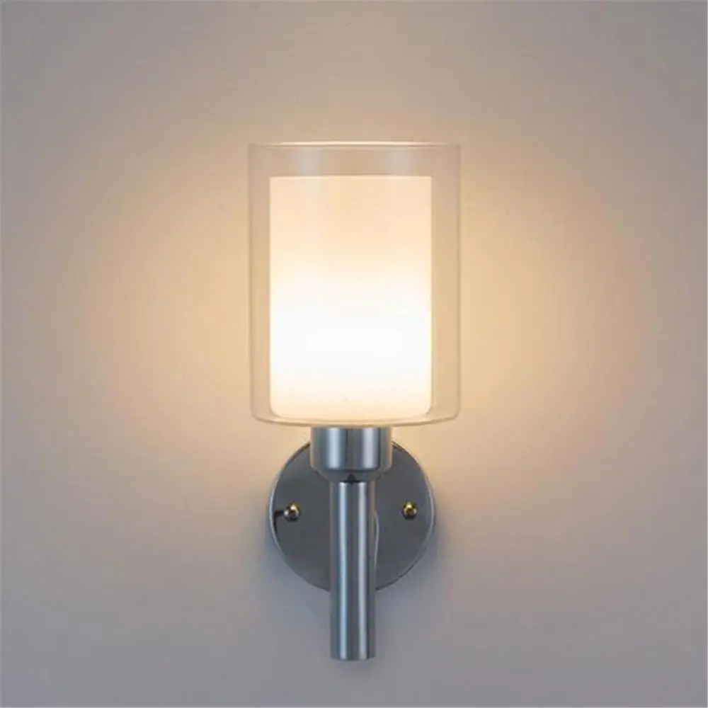 Настенный светильник Промышленный со стеклянным абажуром настенный в винтажном