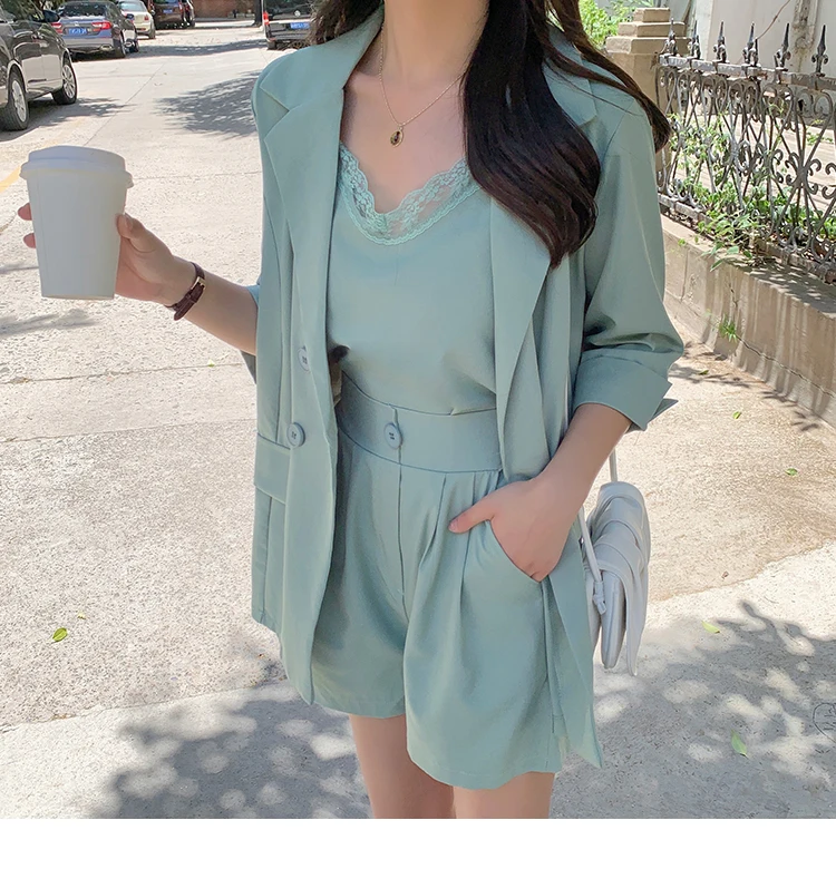 

2021 Summer Plus Size Office Three Piece Sets Women Blazer Outfits Loose Jacekt + V-neck Camisole + Shorts Suit Woman Tracksuits