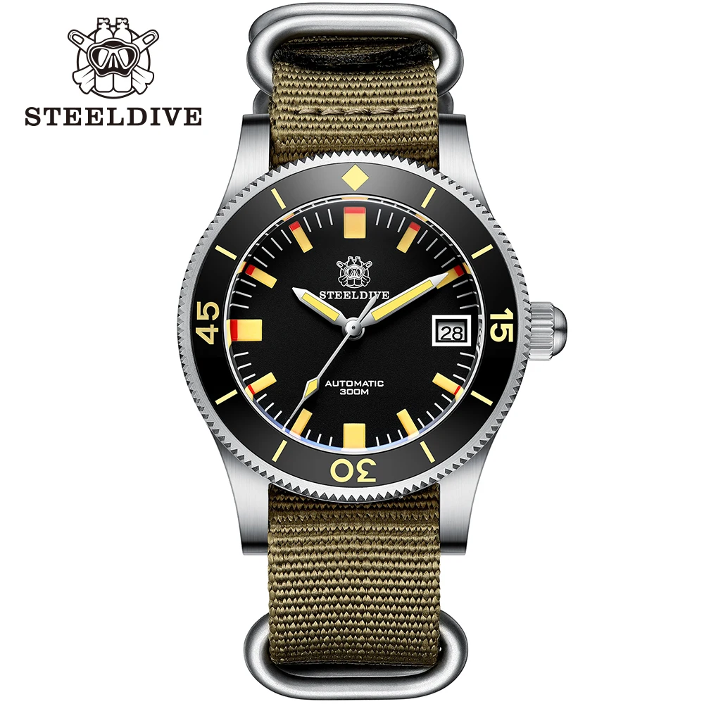 

STEELDIVE Men's Vintage Diving Watch 41mm Black Dial 300M Waterproof NH35 Automatic Movement Men's Watches Luminous Sapphire