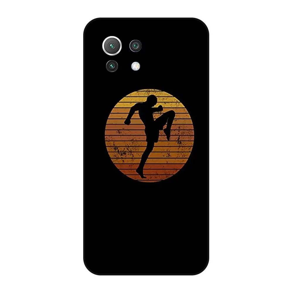 Фото Популярный женский чехол Muay Thai до колена для Xiaomi Mi 11 6 81 дюйма популярный мягкий Популярный женский чехол Muay Thai до колена для Xiaomi Mi 11 6 81 дюйма популярный мягкий