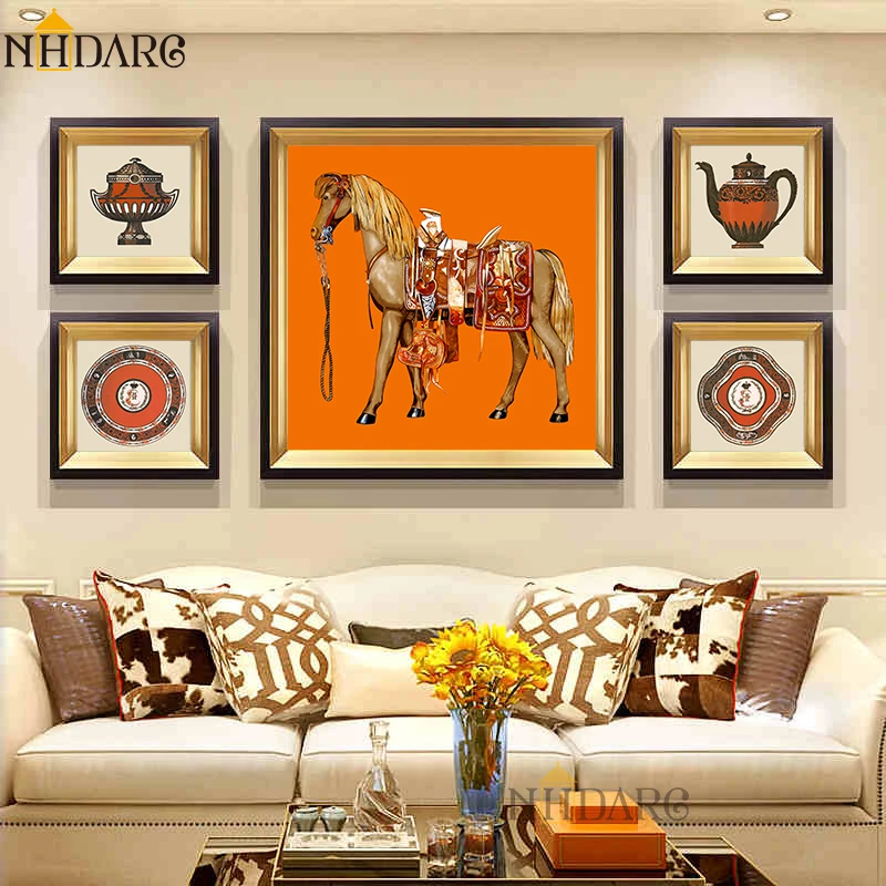 

Saudi Classic Animal Canvas Print Painting Abstract Horse Poster Wall Art Luxury Pictures for Living Room Modern Home Decor