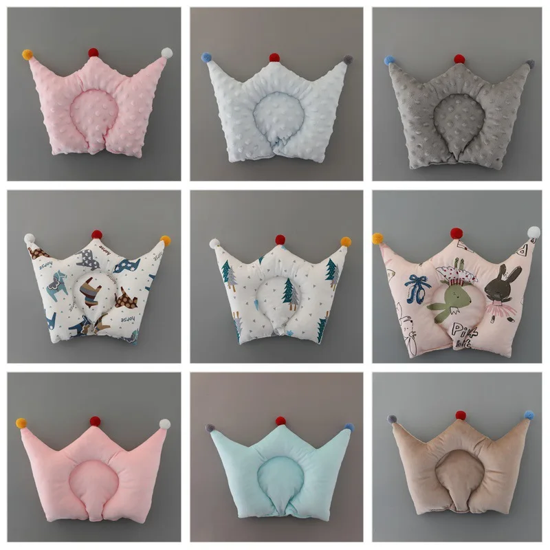 

An Crown Modeling Nursing BB Pillow Infant Newborn Sleep Support Concave Cartoon Pillow Printed Shaping Cushion Prevent Flat