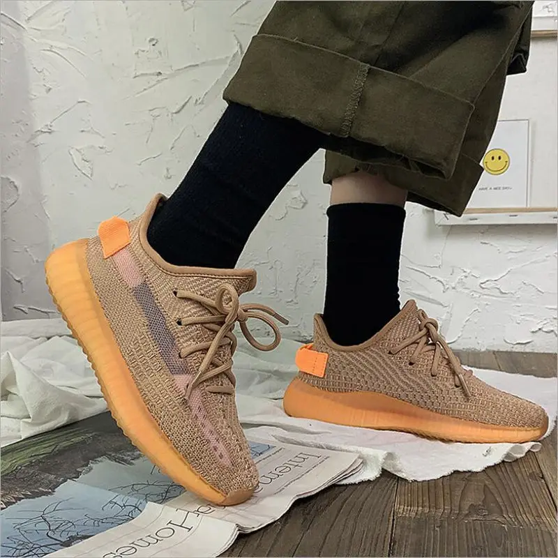

Men's and women's long couple socks Korean version of ins tide classic wild sports style cotton solid color tube socks