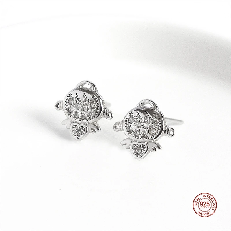 

Серьги-гвоздики женские из серебра 925 пробы с цирконами