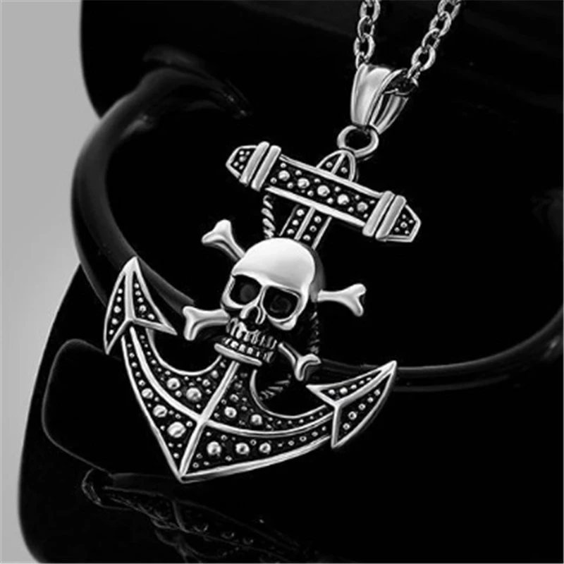 

Fashion Mens Skull Pendant Gothic Punk Rock Unisex Skull Head Silver Chain Necklaces For Men Women Halloween Gifts