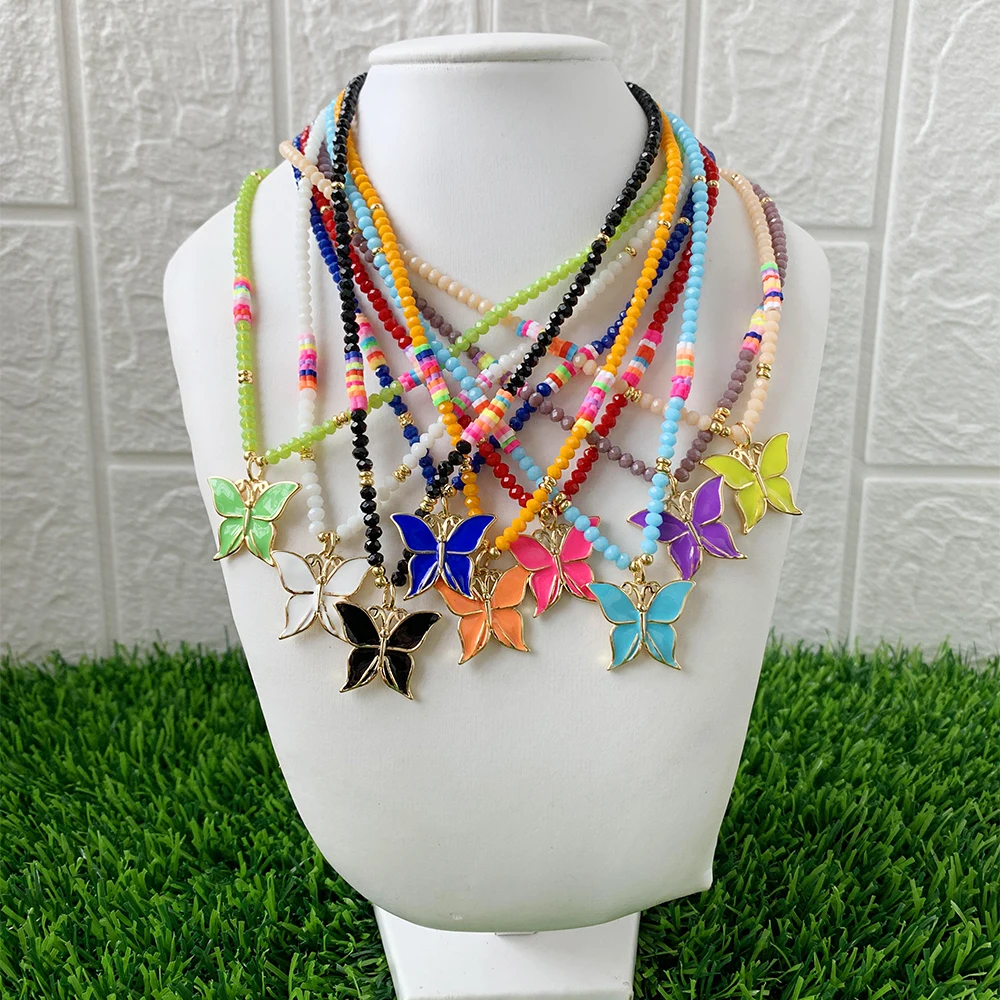 

Fashion Trendy Acrylic Butterfly Chain Necklace Colorful Rice Beads Resin Acrylic Butterfly Pendant Necklace