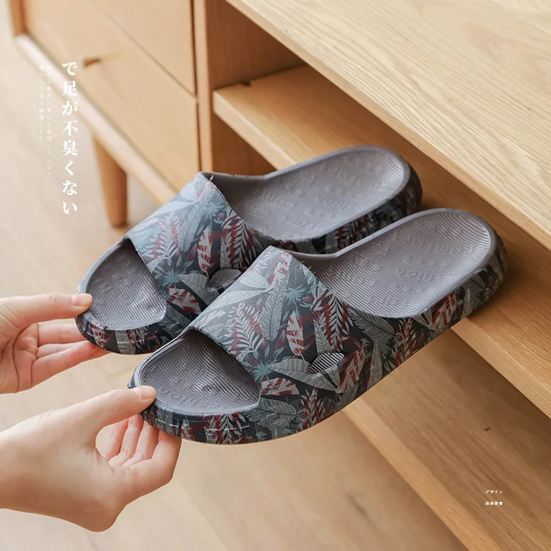 

2021 Ins Hot Printed Men Slippers Summer Beach Shoes Soft EVA Boys Footwear Non-slip Wear-resistant Home Bath Sandals