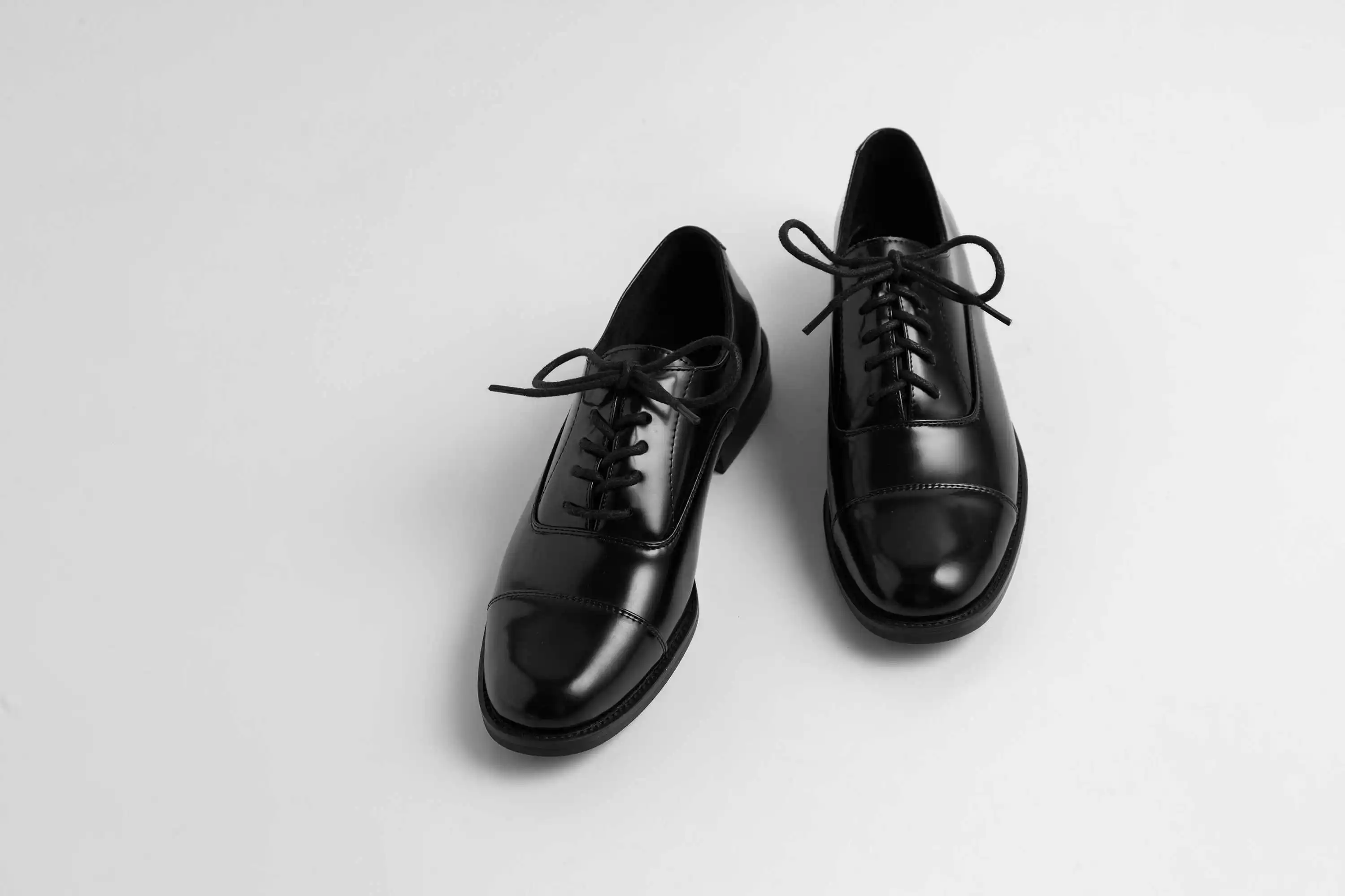 Lenkisen классические туфли-лодочки из натуральной кожи с круглым носком на низком