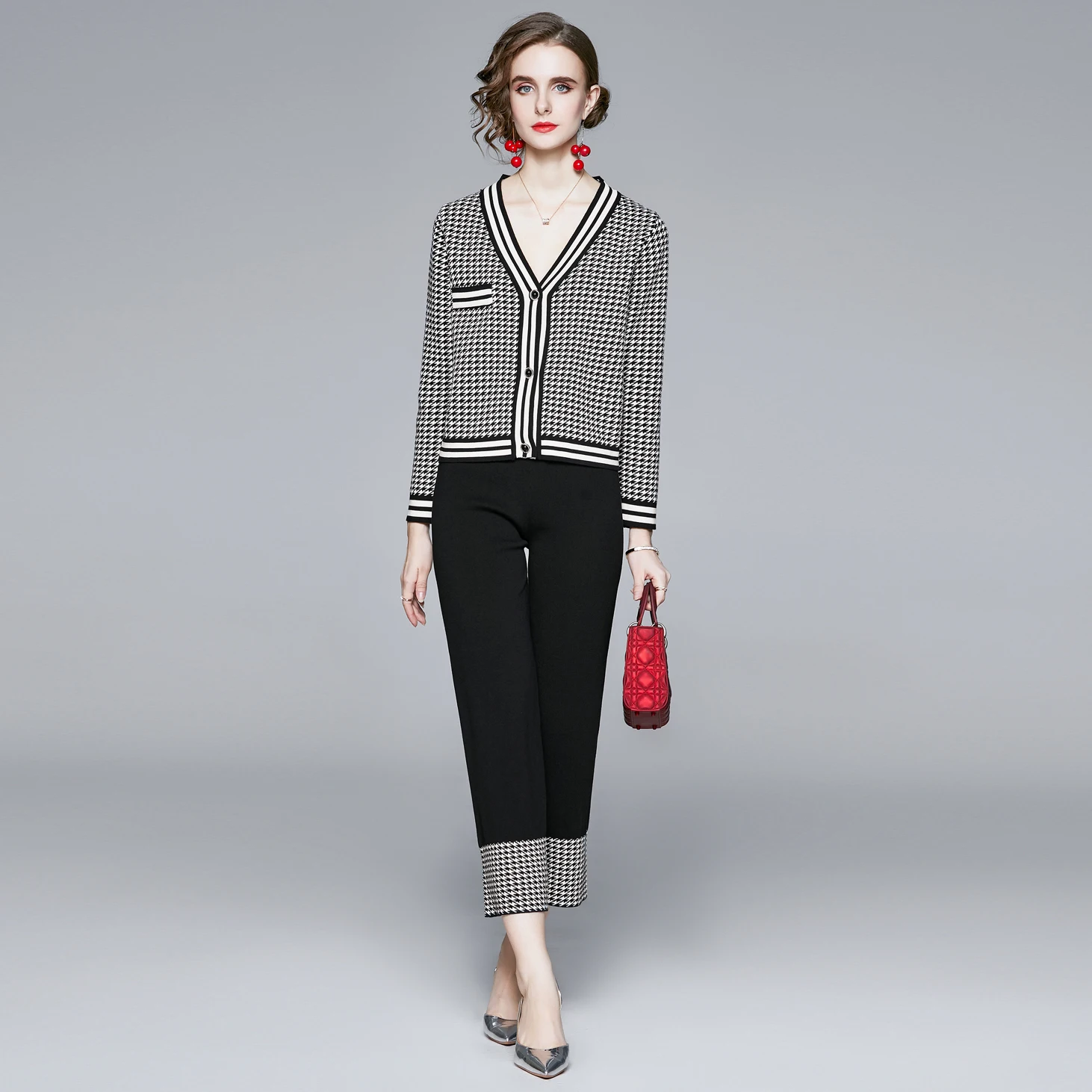 

Autumn Winter Two Piece Set Women V-neck Houndstooth Knitted Patchwork Long Sleeve Cardigan+Wide Leg Elastic Waist Pants Suits
