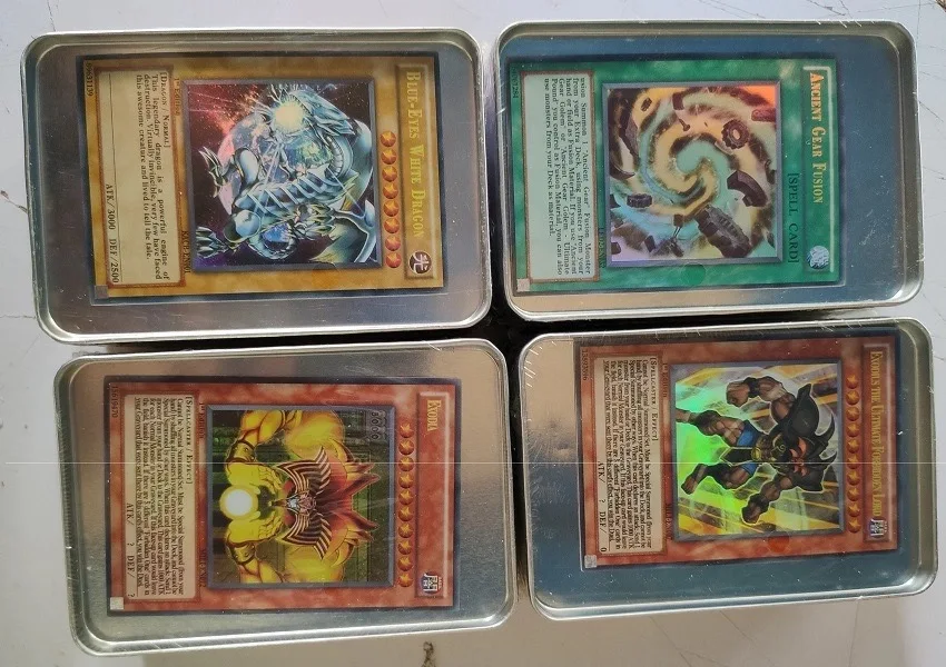 Железная коробка 41 шт. без повторов с флеш картой Yugioh на английском языке