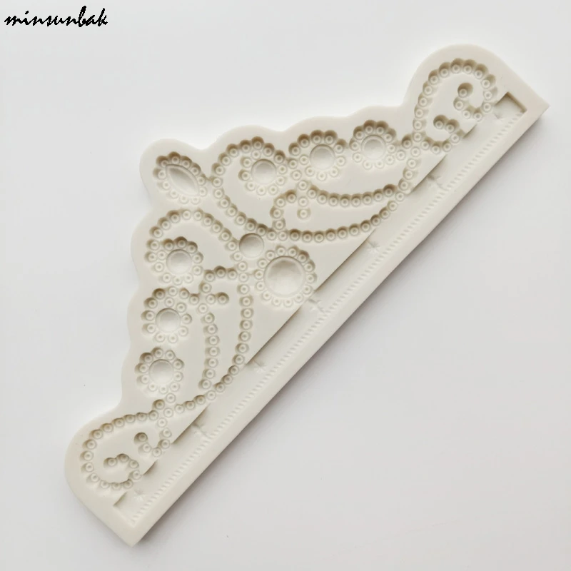 

minsunbak 3D Crown Sugarcraft Silicone Mold Fondant Cake Edge Decoration Tool Chocolate Gumpaste Mold