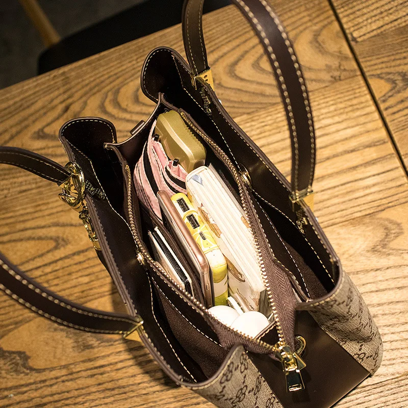 

2021 New Fashion All-match Portable Ladies Printing Temperament One-shoulder Large-capacity Messenger Bag Purses and Handbags Gg