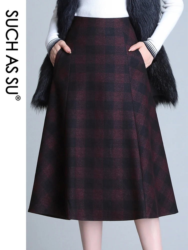 Женская трикотажная юбка-трапеция в черно-красную клетку с завышенной талией |